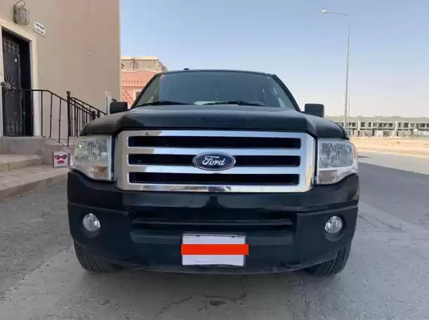 Gebraucht Ford Expedition Zu vermieten in Riad #20364 - 1  image 