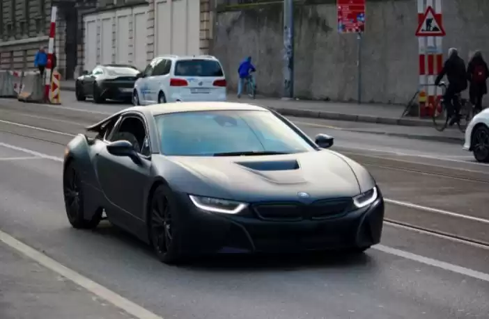 Used BMW i8 Sport For Rent in Dubai #20399 - 1  image 