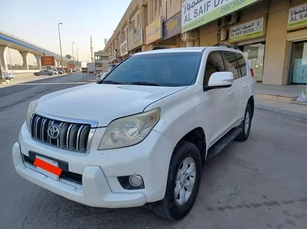 مستعملة Toyota Prado للإيجار في الرياض #20416 - 1  صورة 