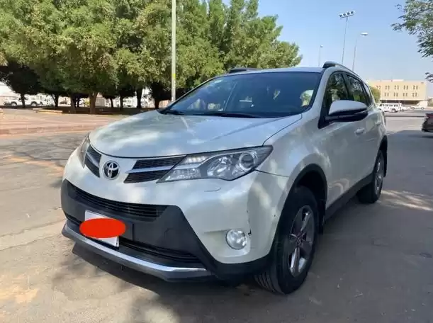 Gebraucht Toyota RAV4 Zu vermieten in Riad #20438 - 1  image 