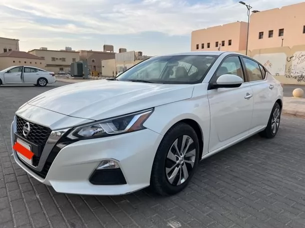 Usado Nissan Altima Alquiler en Riad #20442 - 1  image 