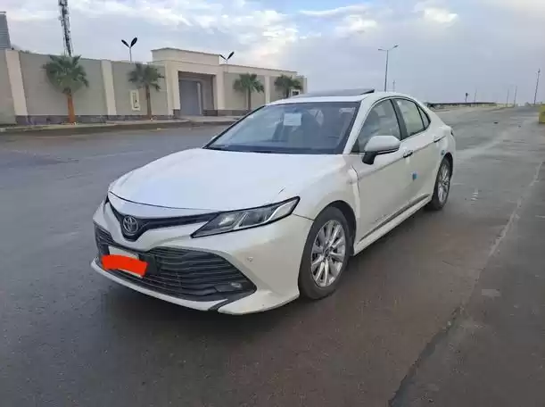 Gebraucht Toyota Camry Zu vermieten in Riad #20458 - 1  image 