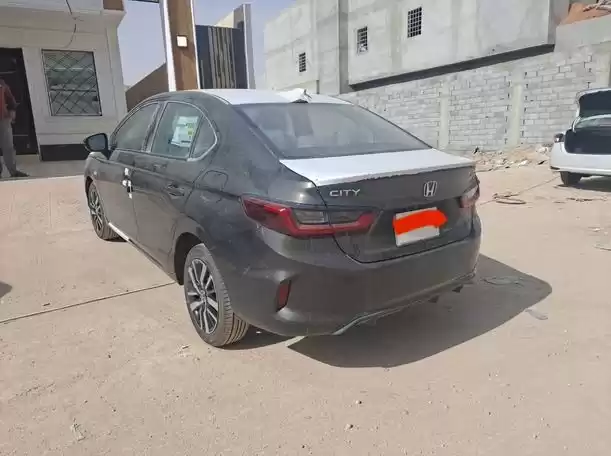 Gebraucht Honda City Zu vermieten in Riad #20476 - 1  image 