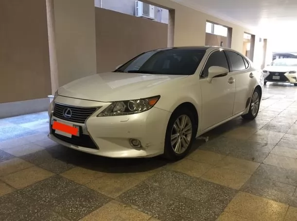 مستعملة Lexus ES للإيجار في الرياض #20536 - 1  صورة 
