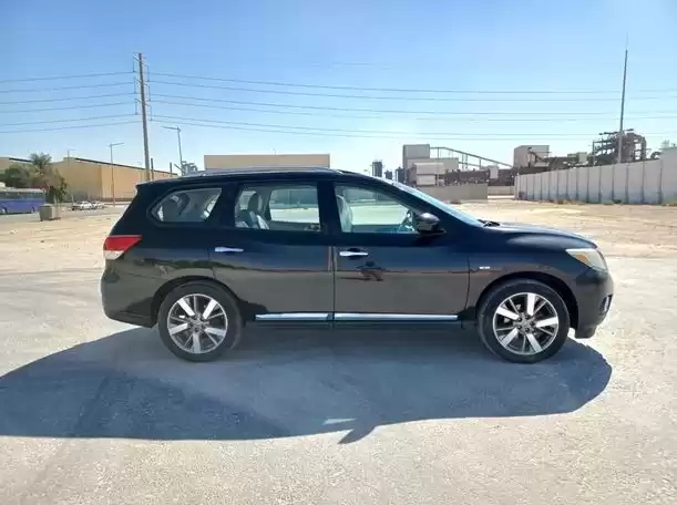 用过的 Nissan Pathfinder 出租 在 利雅得 #20584 - 1  image 