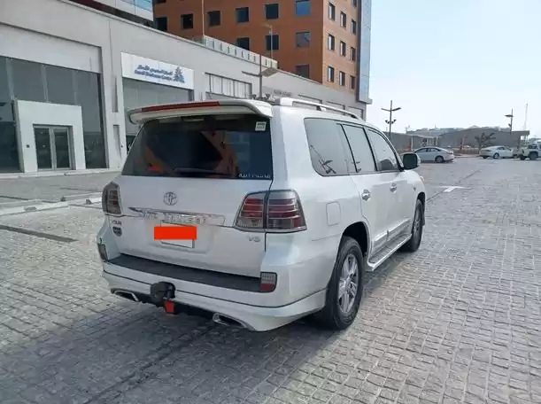 مستعملة Toyota Land Cruiser للإيجار في الرياض #20598 - 1  صورة 