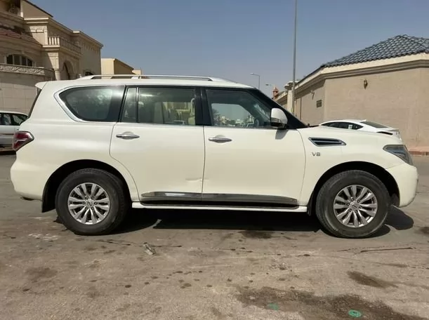 Utilisé Nissan Patrol À Louer au Riyad #20600 - 1  image 
