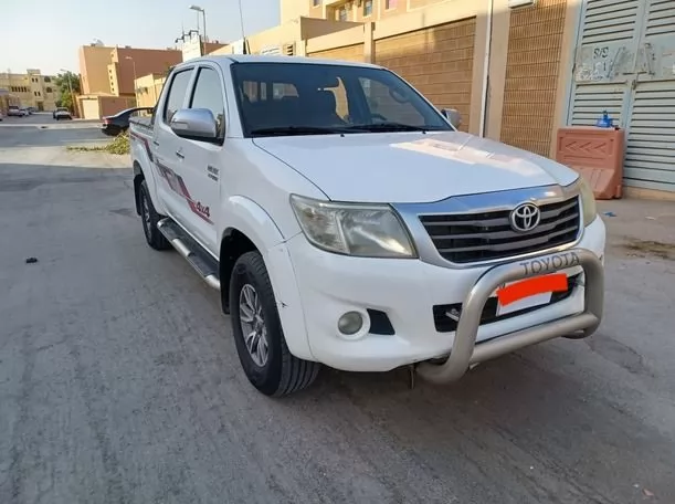 Gebraucht Toyota Hilux Zu vermieten in Riad #20603 - 1  image 
