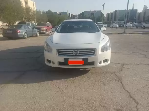 مستعملة Nissan Maxima للإيجار في الرياض #20626 - 1  صورة 
