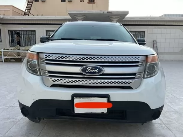 Usado Ford Explorer Alquiler en Riad #20775 - 1  image 