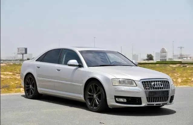 مستعملة Audi Unspecified للإيجار في دبي #20823 - 1  صورة 