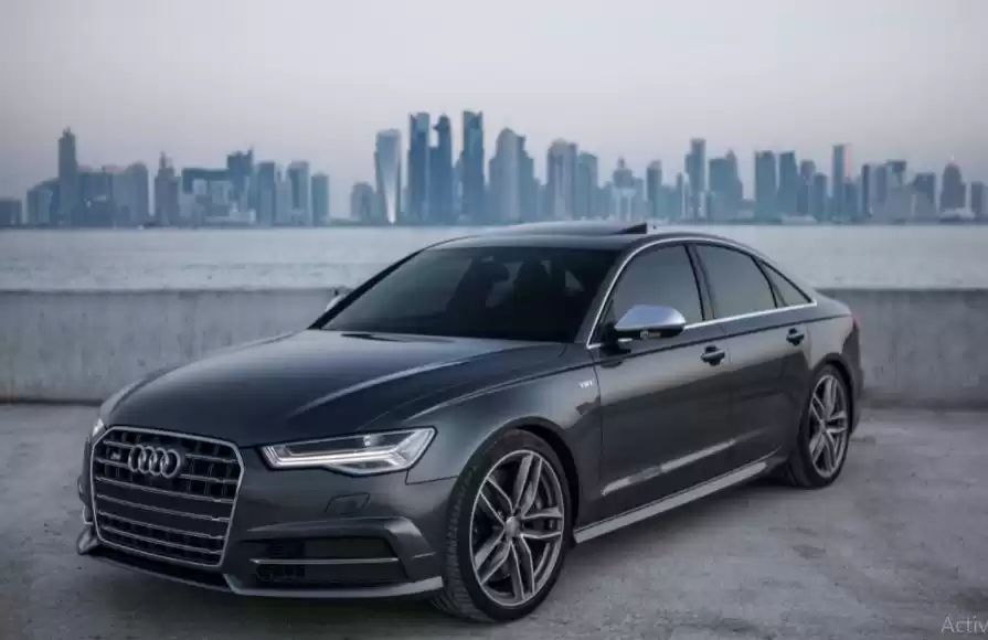 用过的 Audi Unspecified 出租 在 迪拜 #20879 - 1  image 