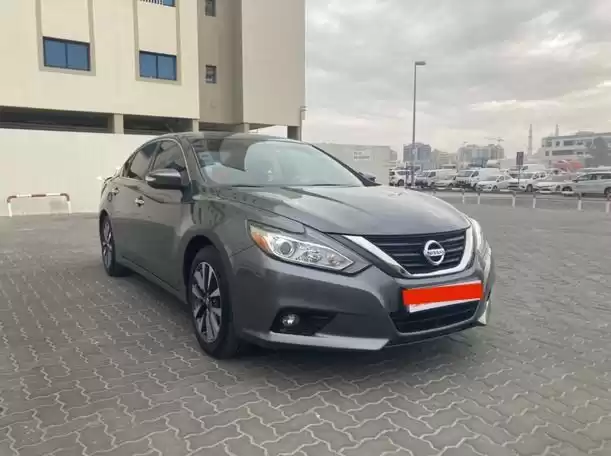 Gebraucht Nissan Altima Zu vermieten in Riad #20950 - 1  image 