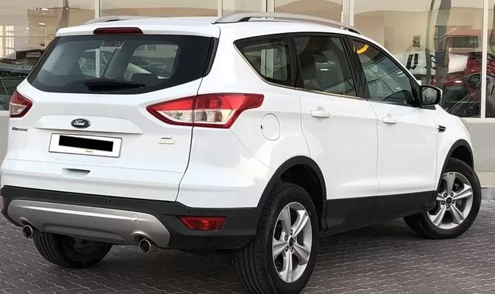 Gebraucht Ford Escape Zu vermieten in Riad #21328 - 1  image 
