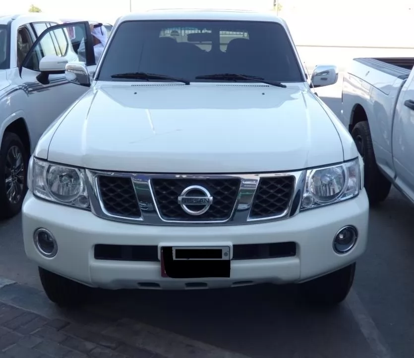 Gebraucht Nissan Patrol Zu vermieten in Riad #21354 - 1  image 