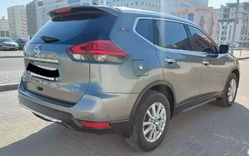 مستعملة Nissan X-Trail للإيجار في الرياض #21563 - 1  صورة 