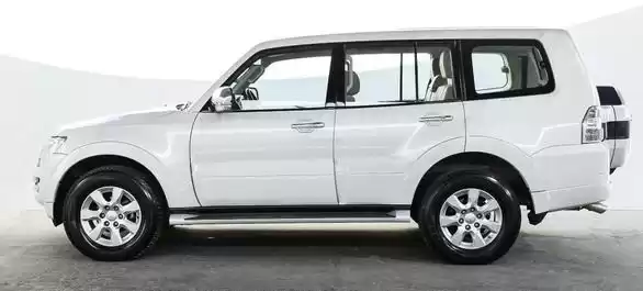 Gebraucht Mitsubishi Pajero Zu vermieten in Riad #21567 - 1  image 