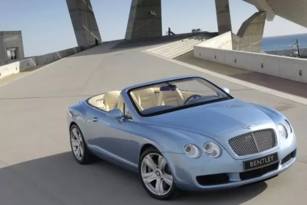 Yepyeni Bentley Unspecified Satılık içinde Dubai #21571 - 1  image 