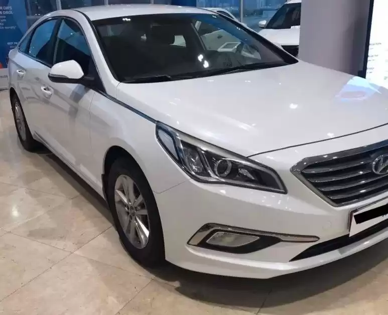 Gebraucht Hyundai Sonata Zu vermieten in Doha #21783 - 1  image 