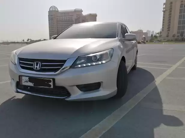 مستعملة Honda Accord للإيجار في الدوحة #21802 - 1  صورة 