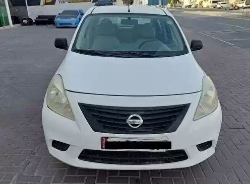 مستعملة Nissan Sunny للإيجار في الدوحة #21854 - 1  صورة 