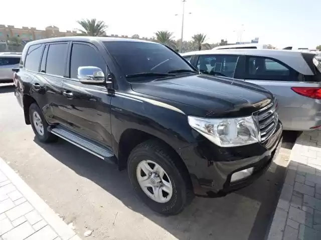 Использовал Toyota Land Cruiser Аренда в Доха #21874 - 1  image 