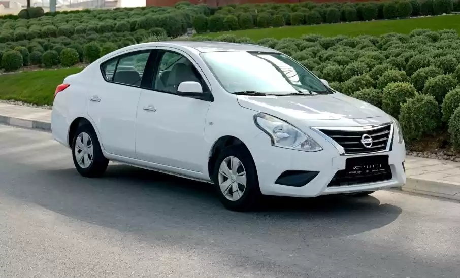 Gebraucht Nissan Sunny Zu verkaufen in Doha #21900 - 1  image 