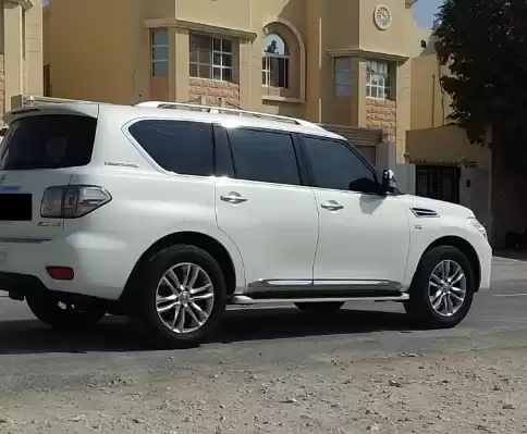 مستعملة Nissan Patrol للبيع في الدوحة #21909 - 1  صورة 