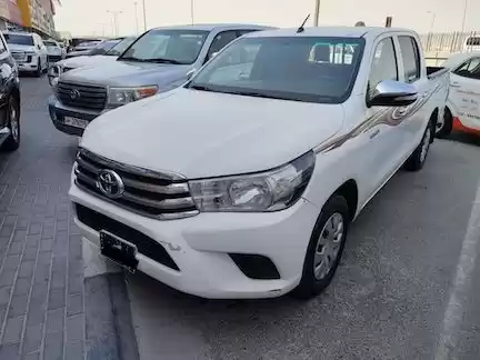 Использовал Toyota Hilux Аренда в Доха #21961 - 1  image 