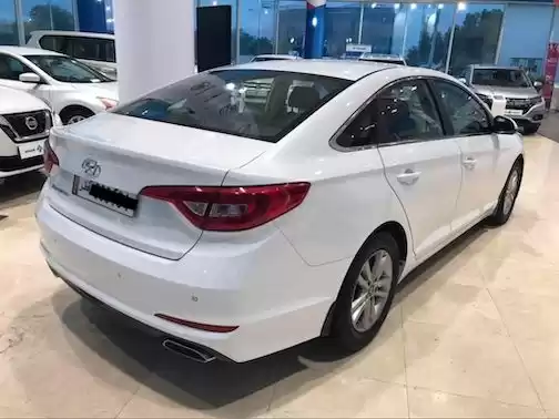 مستعملة Hyundai Sonata للإيجار في الدوحة #21975 - 1  صورة 