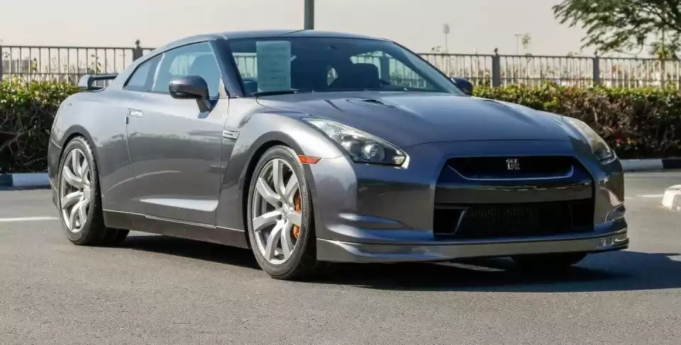 Gebraucht Nissan GT-R Zu vermieten in Al Sadd , Doha #22122 - 1  image 