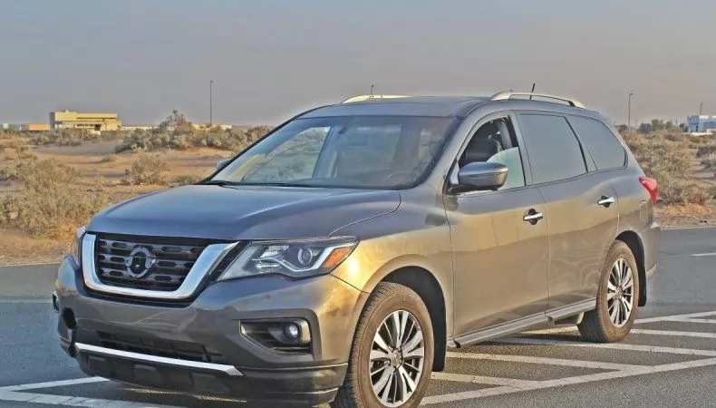 استفاده شده Nissan Pathfinder برای اجاره که در دوحه #22134 - 1  image 