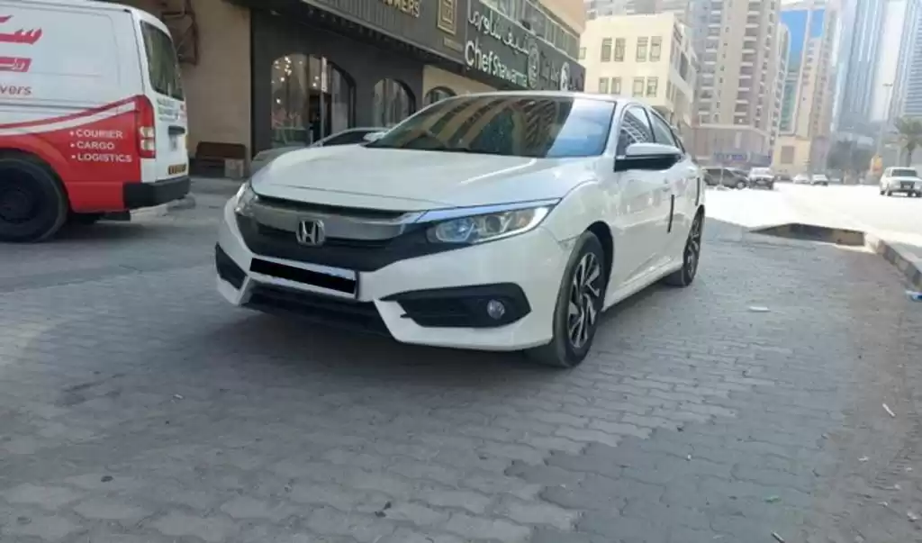 مستعملة Honda Civic للإيجار في الدوحة #22156 - 1  صورة 