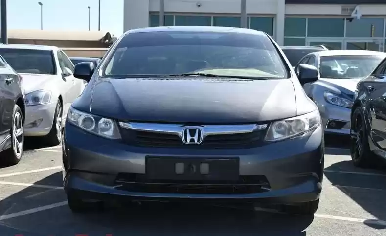 Gebraucht Honda Civic Zu vermieten in Doha #22185 - 1  image 