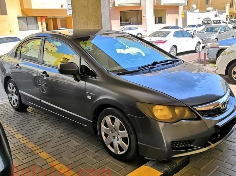مستعملة Honda Civic للإيجار في الدوحة #22187 - 1  صورة 