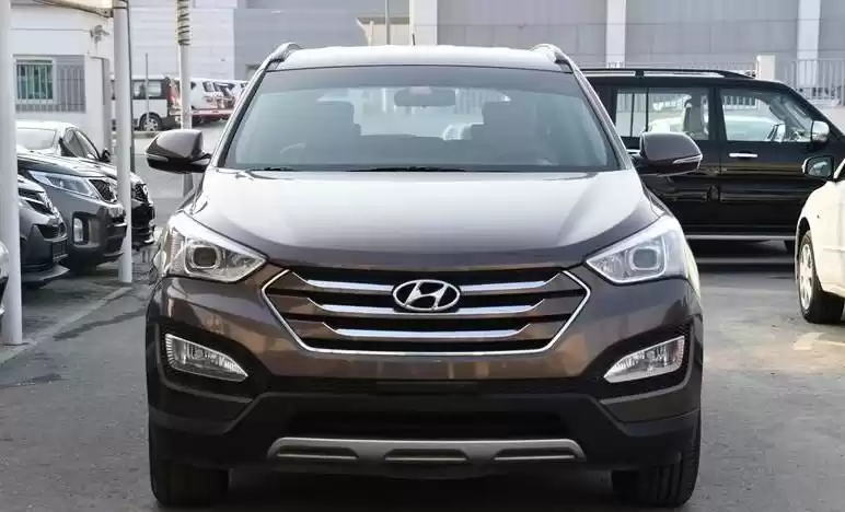 مستعملة Hyundai Santa Fe للإيجار في الدوحة #22217 - 1  صورة 