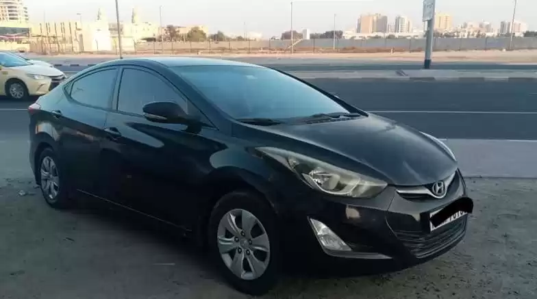Gebraucht Hyundai Elantra Zu vermieten in Doha #22230 - 1  image 