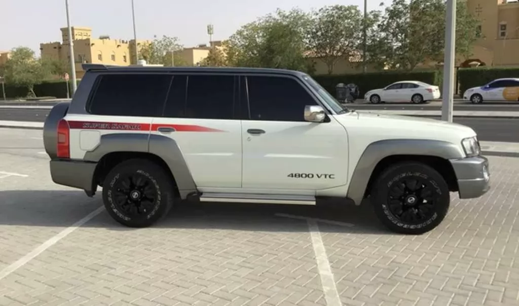 مستعملة Nissan Patrol للإيجار في الدوحة #22249 - 1  صورة 