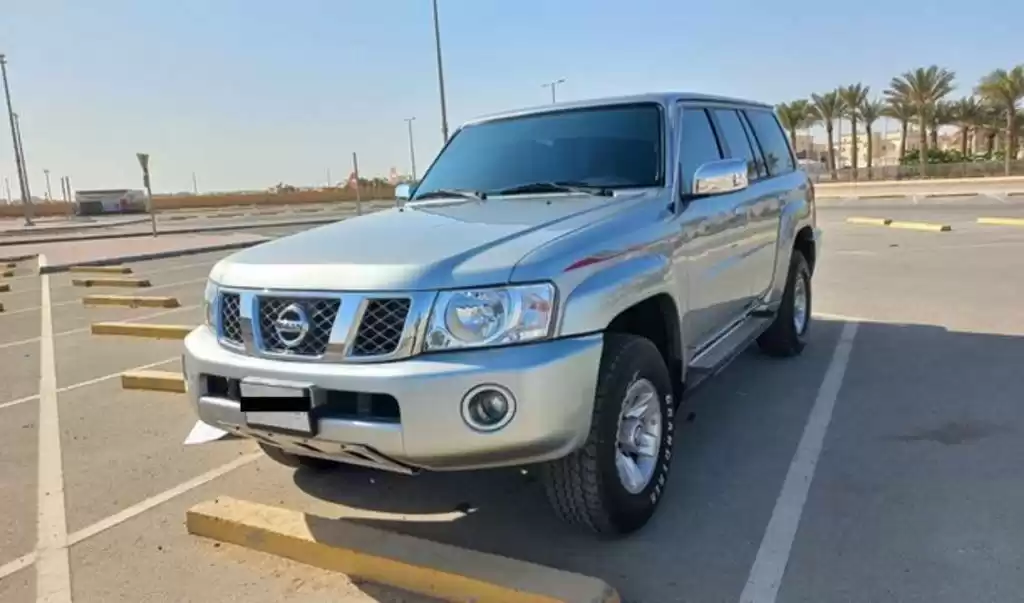 Использовал Nissan Patrol Аренда в Доха #22256 - 1  image 