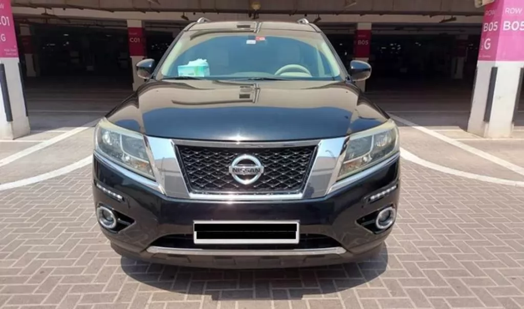 Использовал Nissan Pathfinder Аренда в Доха #22258 - 1  image 