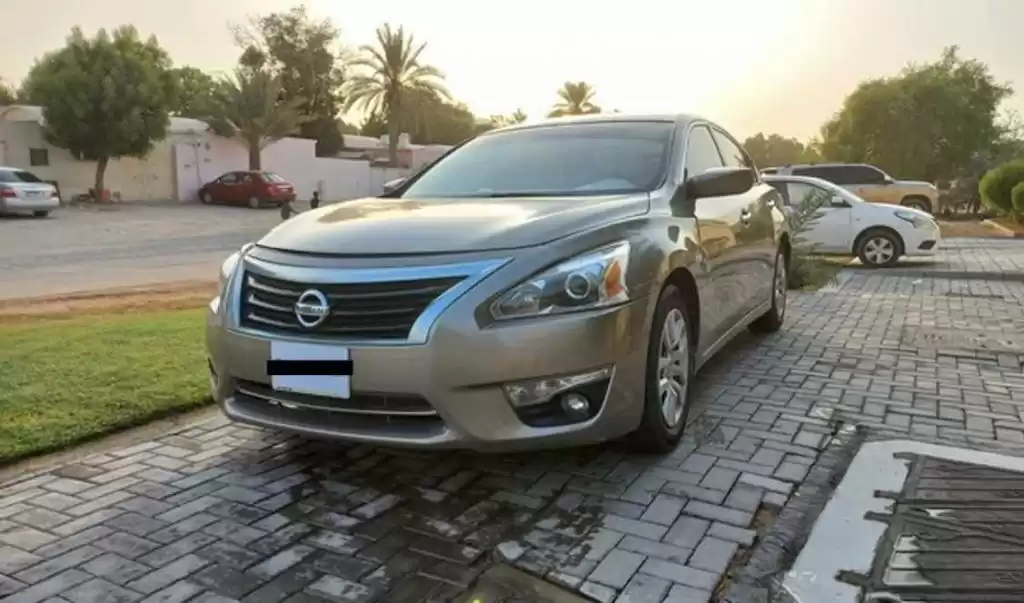 مستعملة Nissan Altima للإيجار في الدوحة #22264 - 1  صورة 