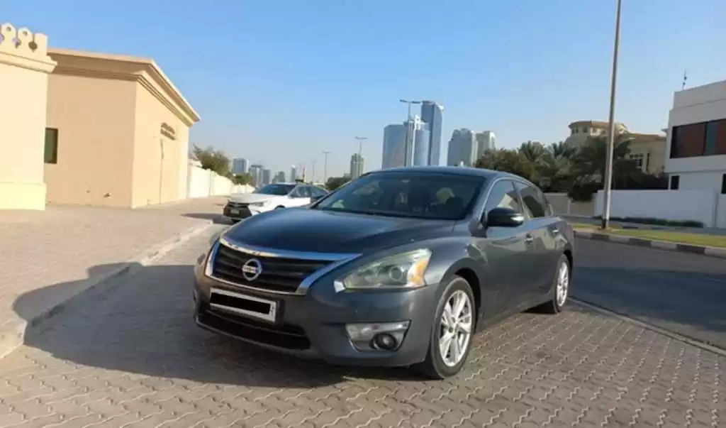 Usado Nissan Altima Alquiler en Doha #22283 - 1  image 