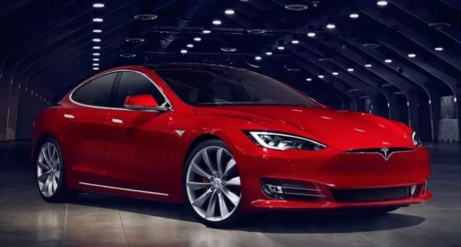 用过的 Tesla MODEL S 出租 在 安曼 #22344 - 1  image 