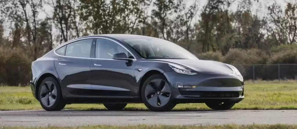 Used Tesla MODEL 3 For Rent in Amman #22354 - 1  image 