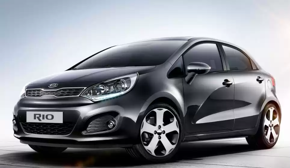 Использовал Kia Rio Hatchback Аренда в Амман #22540 - 1  image 