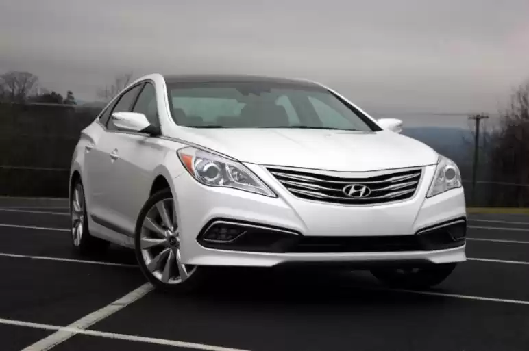 Utilisé Hyundai Azera À Louer au Amman #22869 - 1  image 