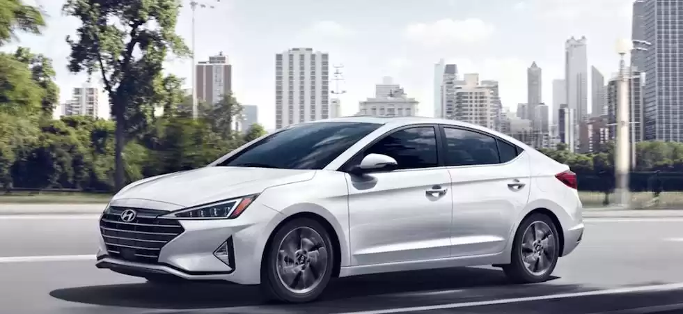 Utilisé Hyundai Elantra À Louer au Amman #22899 - 1  image 