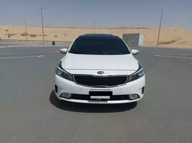 Utilisé Kia Cerato À vendre au Dubai #23315 - 1  image 