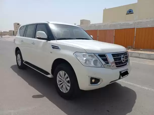 مستعملة Nissan Patrol للإيجار في دبي #23362 - 1  صورة 