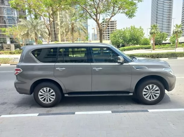 Использовал Nissan Patrol Продается в Дубай #23432 - 1  image 